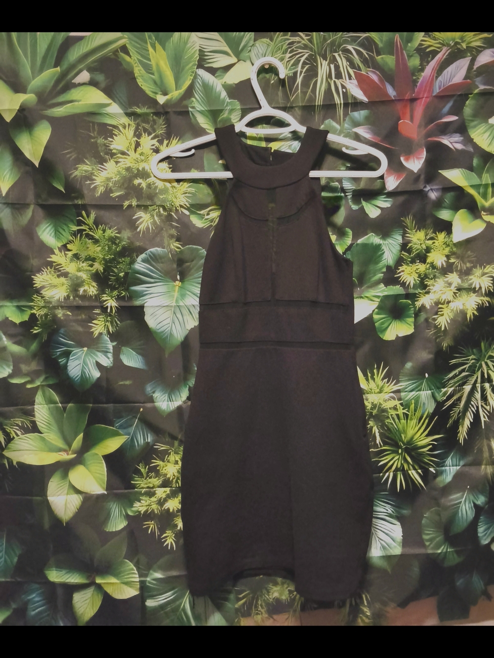 GUESS? Black Bodycon Mini Dress – Size XS